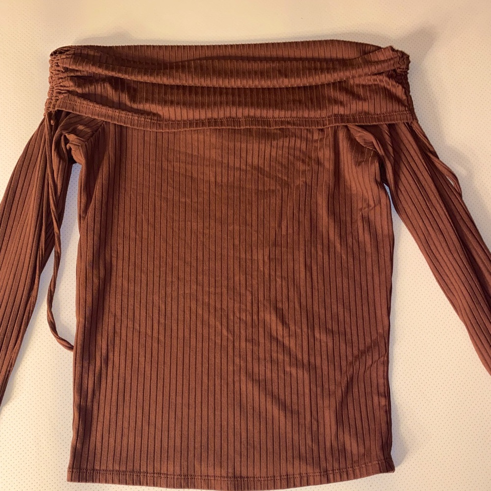 Brown shoulder cut top. Size small